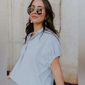 Lizard Thicket NWT Noelle Chambray Top